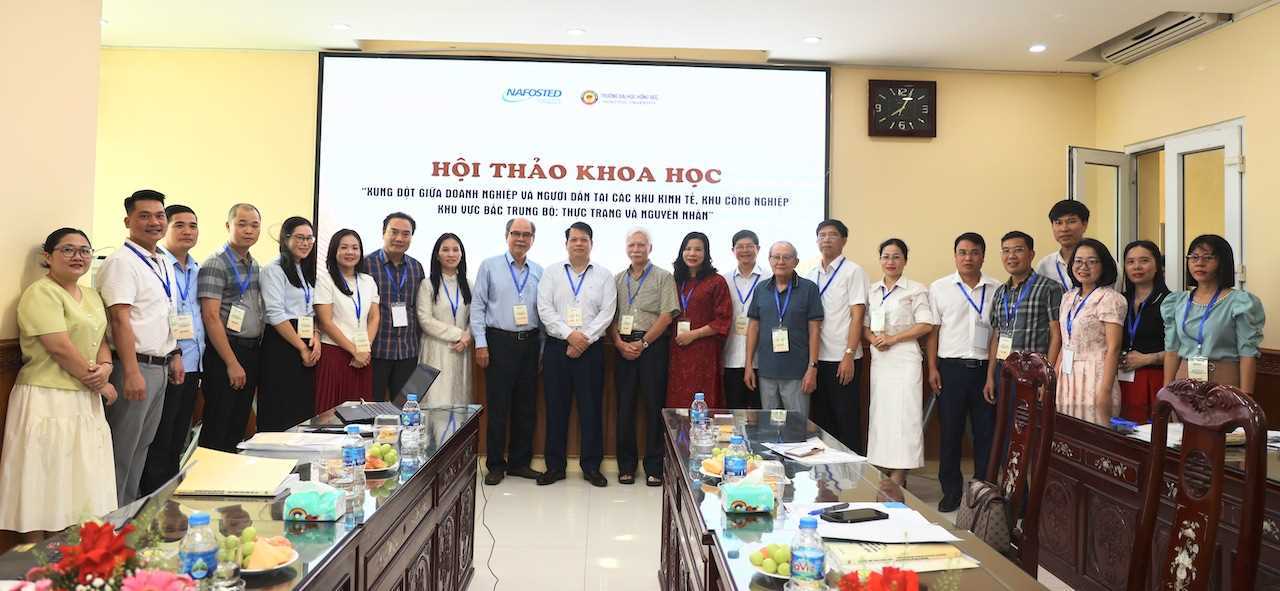 Scientific Seminar on “Conflicts between Enterprises and Local Communities in Economic and Industrial Zones in the North Central Region: Current Situation and Causes”